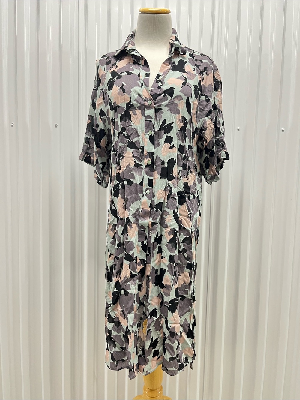 Anthropologie Maeve Floral beach coverup with slits in Pink, Black, Lavender